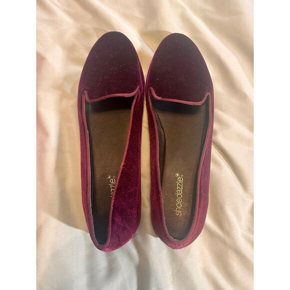 Shoedazzle 8.5 Burgundy Velvet slip on Flats - Picture 3 of 7